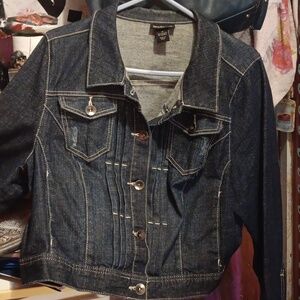 Jean jacket in excellent condition